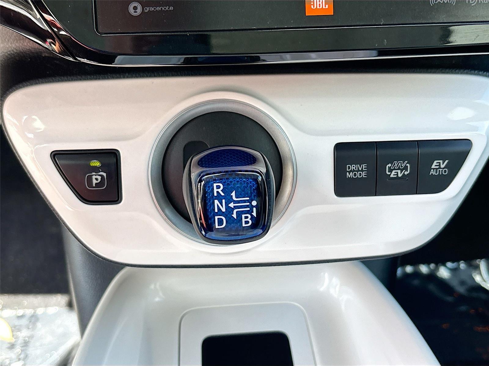 2017 TOYOTA PRIUS PRIME