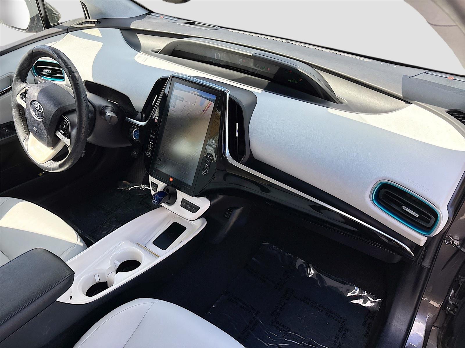 2017 TOYOTA PRIUS PRIME