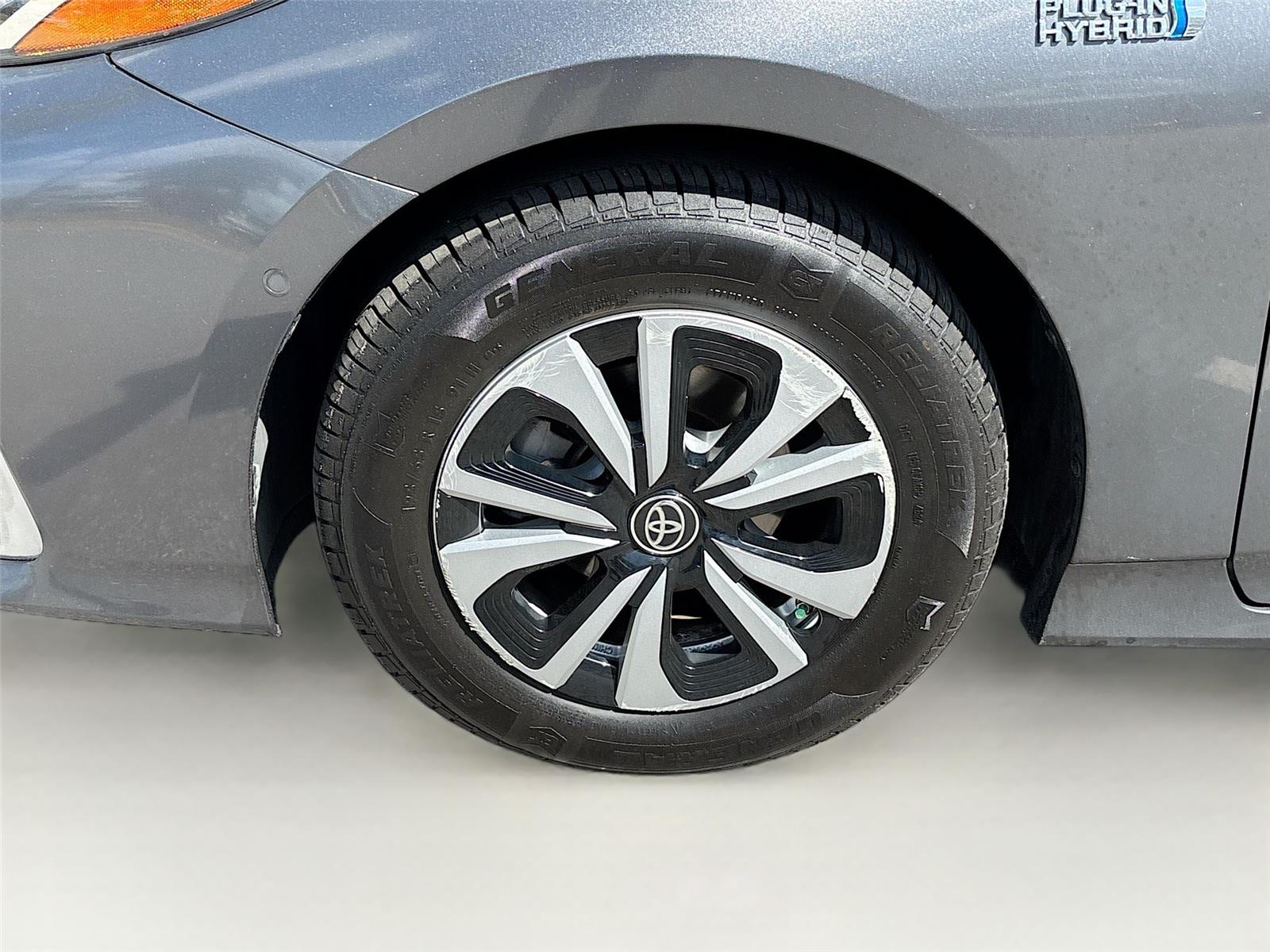 2017 TOYOTA PRIUS PRIME