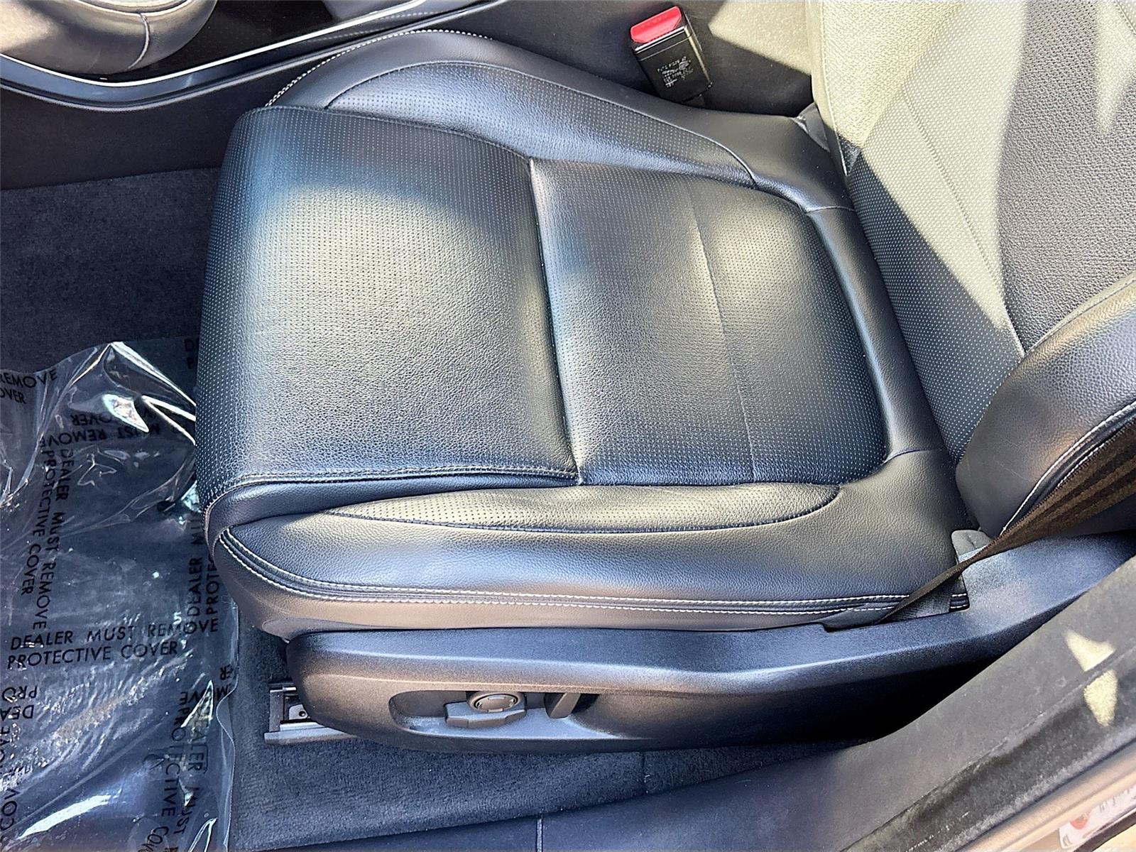 2023 Jaguar F-PACE R-Dynamic S