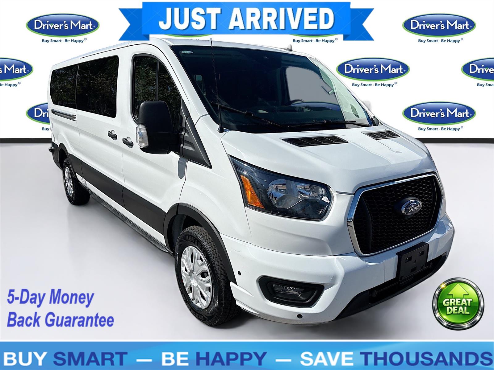 2024 Ford Transit Passenger Wagon XLT