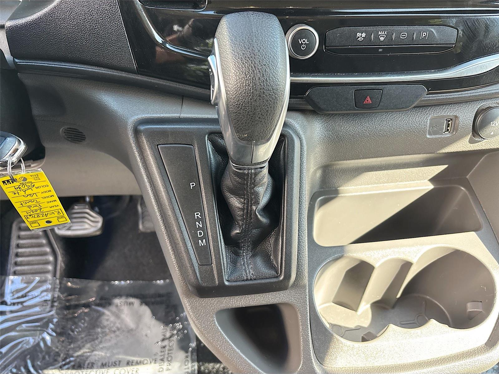 2024 Ford Transit Passenger Wagon XLT