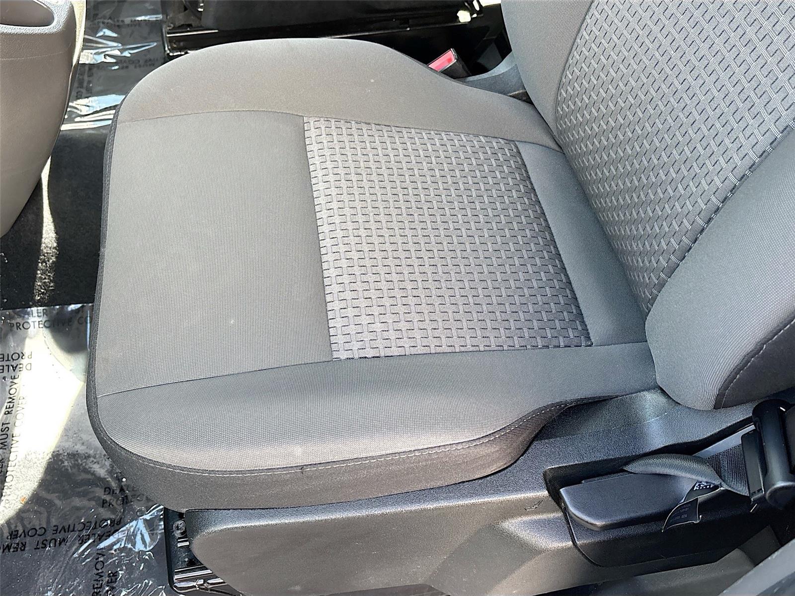 2024 Ford Transit Passenger Wagon XLT