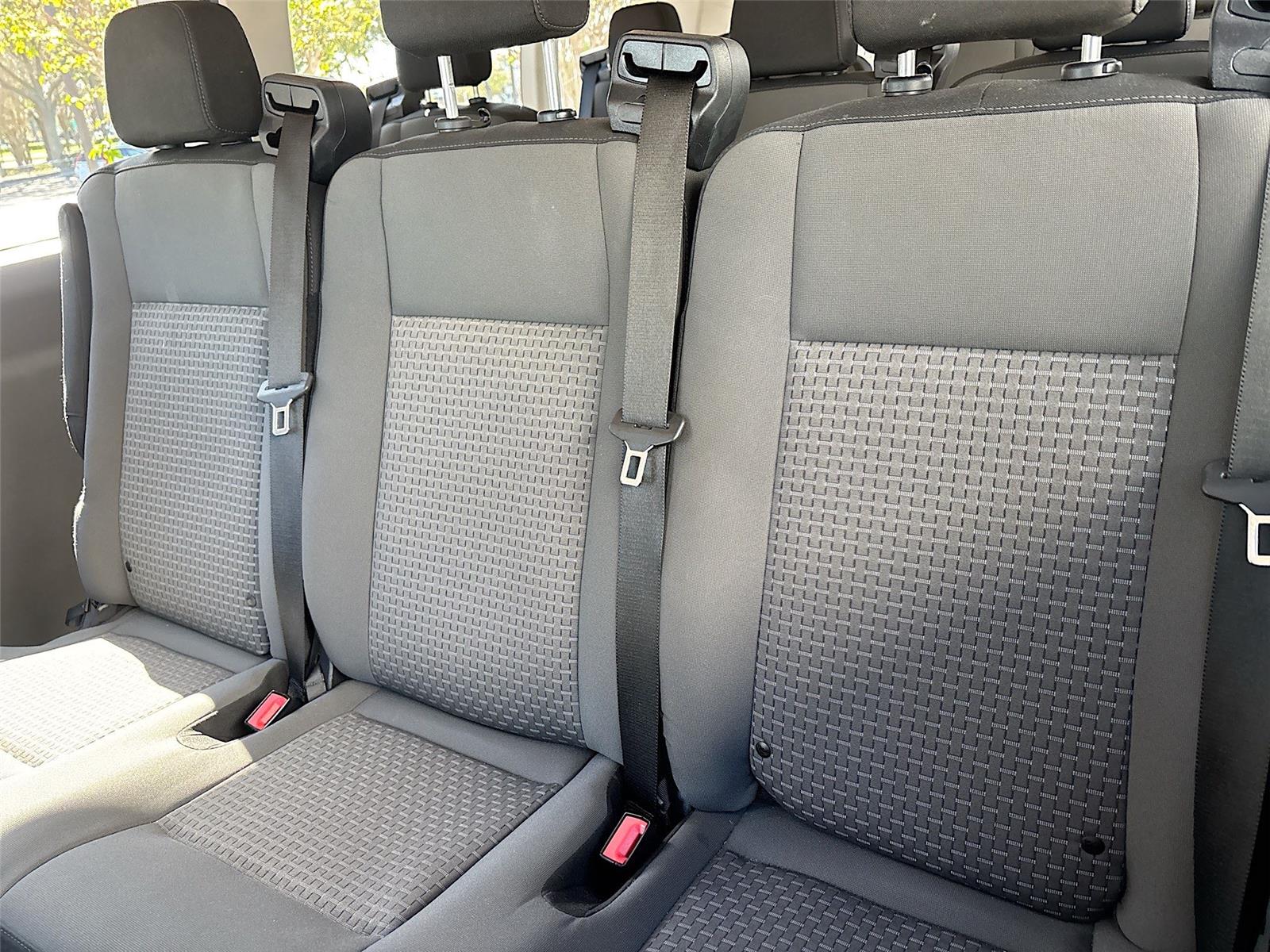 2024 Ford Transit Passenger Wagon XLT