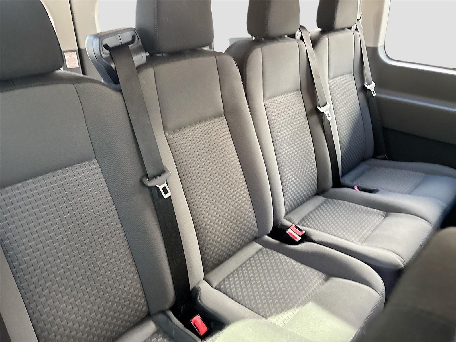 2024 Ford Transit Passenger Wagon XLT