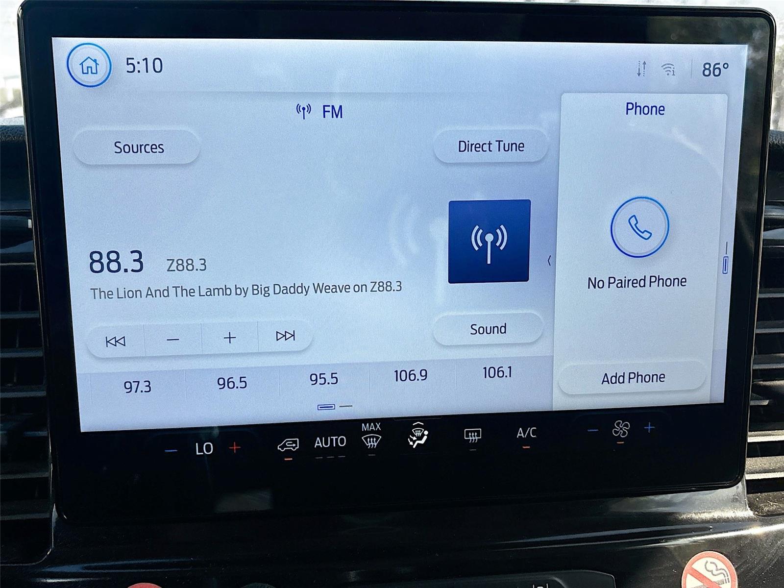 2023 Ford Transit Passenger Wagon XLT