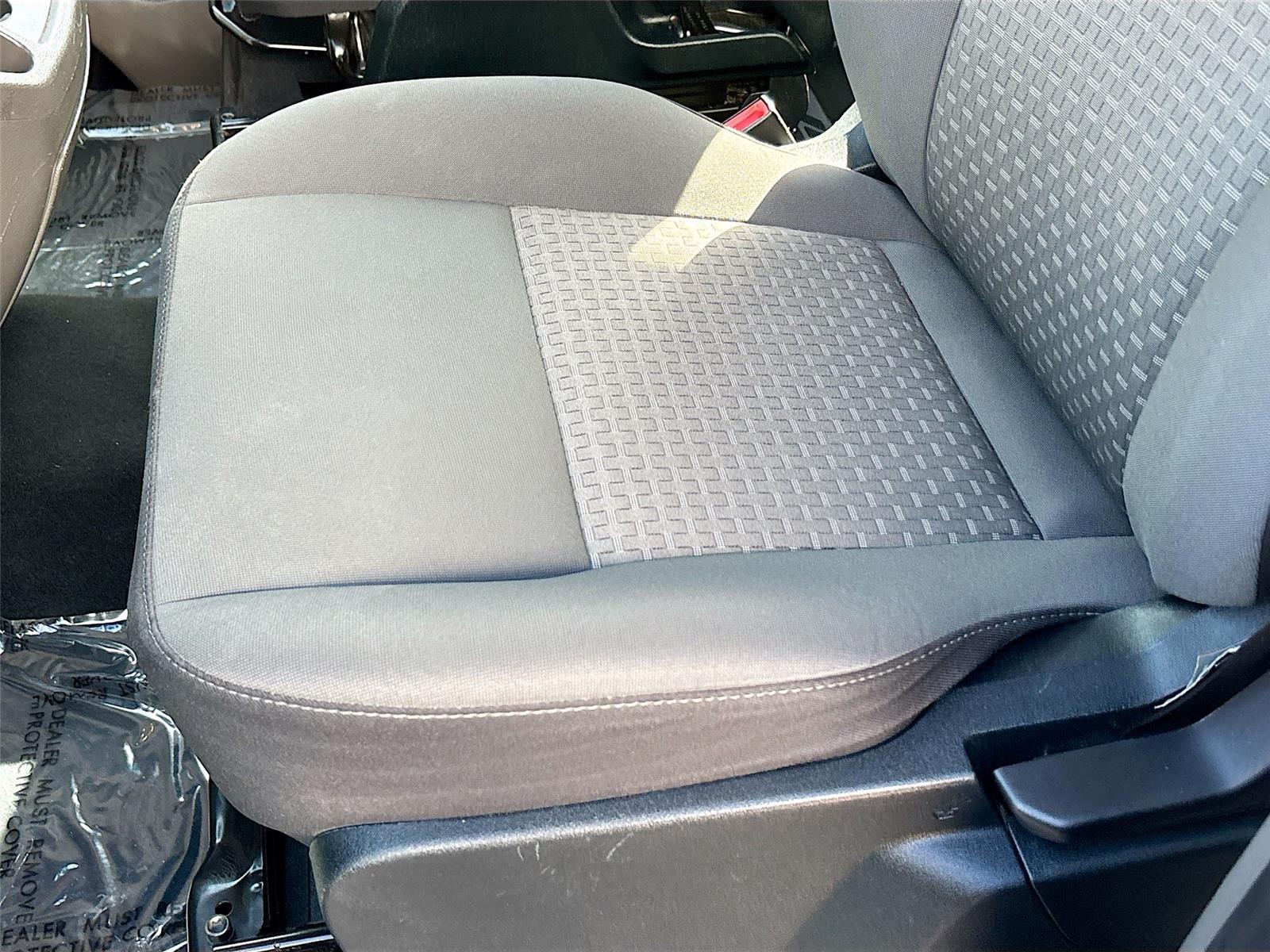 2023 Ford Transit Passenger Wagon XLT