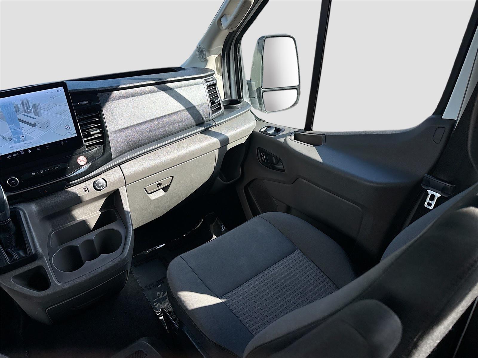 2023 Ford Transit Passenger Wagon XLT