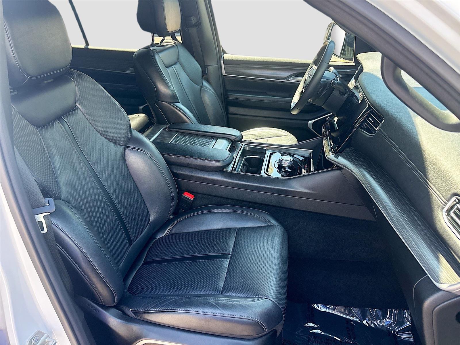 2024 Jeep Wagoneer L Series II