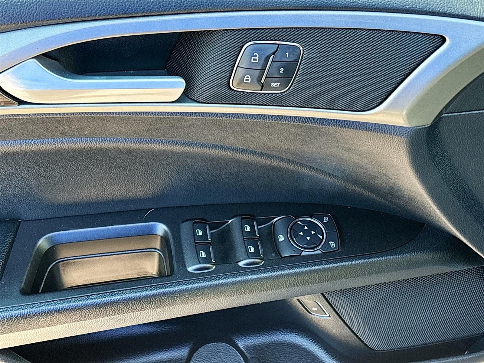 2019 Ford Fusion Hybrid SEL