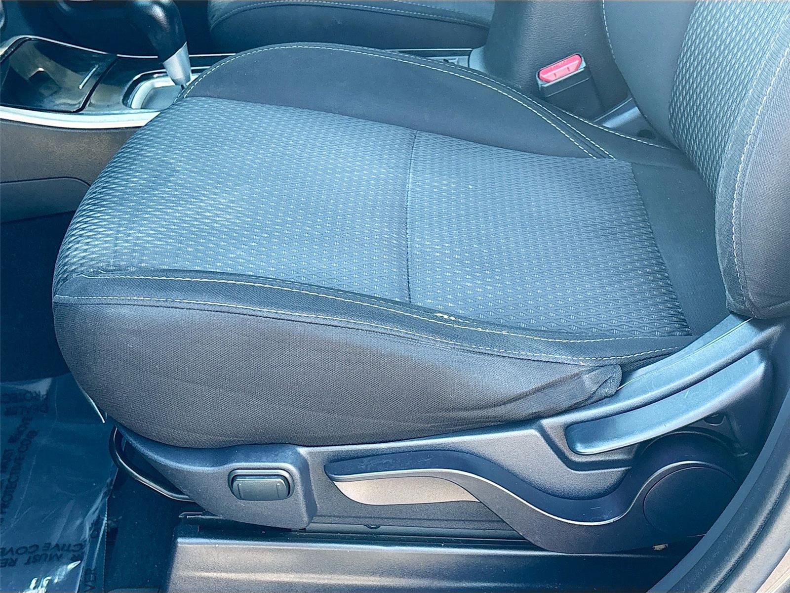 2020 Mitsubishi Outlander ES