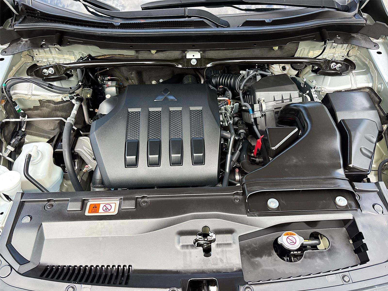 2025 Mitsubishi Eclipse Cross SE