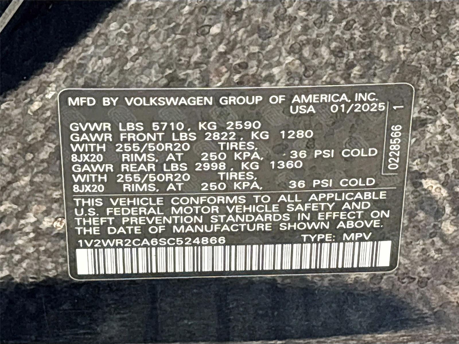 2025 Volkswagen Atlas 2.0T SE w/Technology