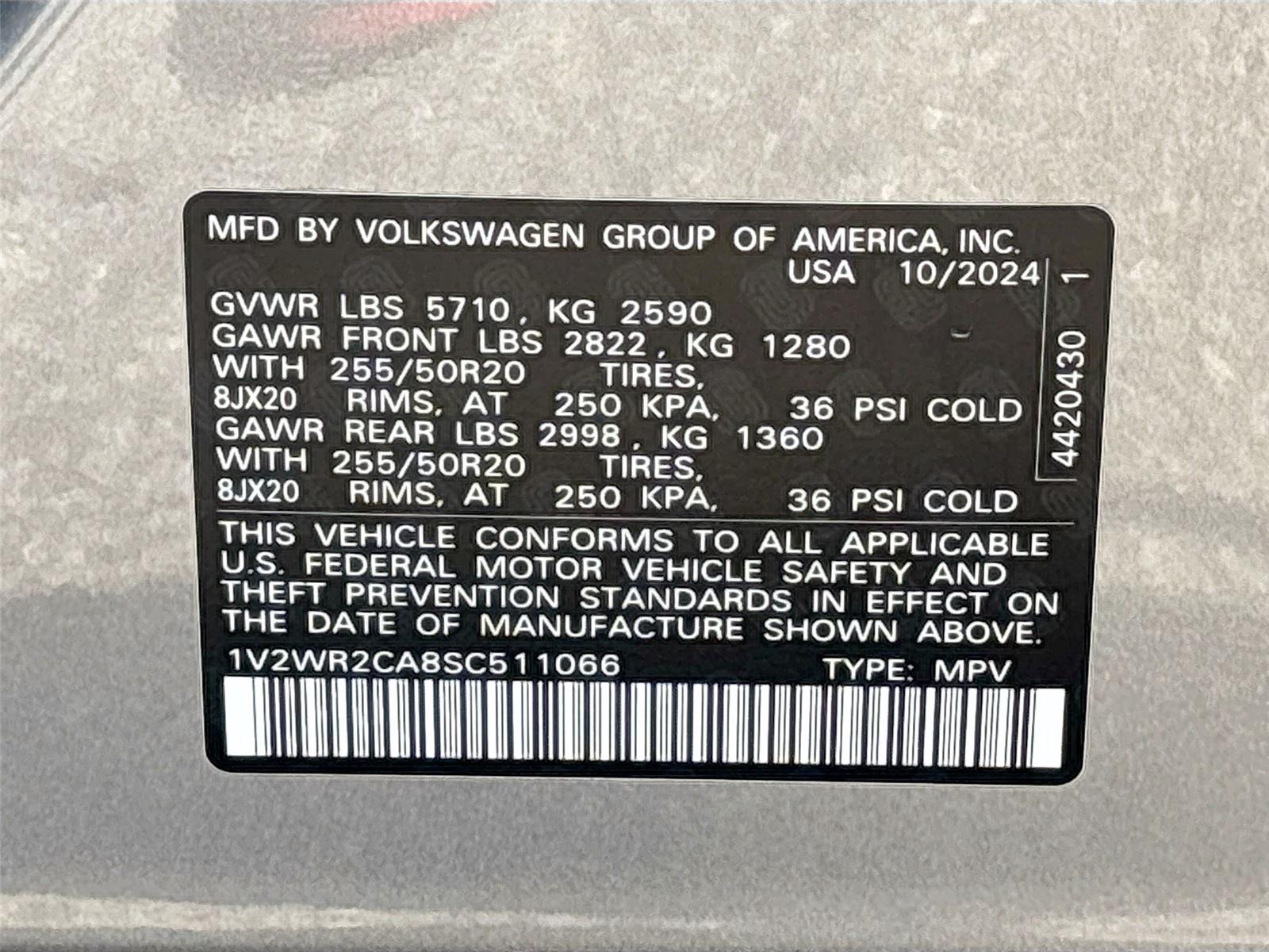 2025 Volkswagen Atlas 2.0T SE w/Technology