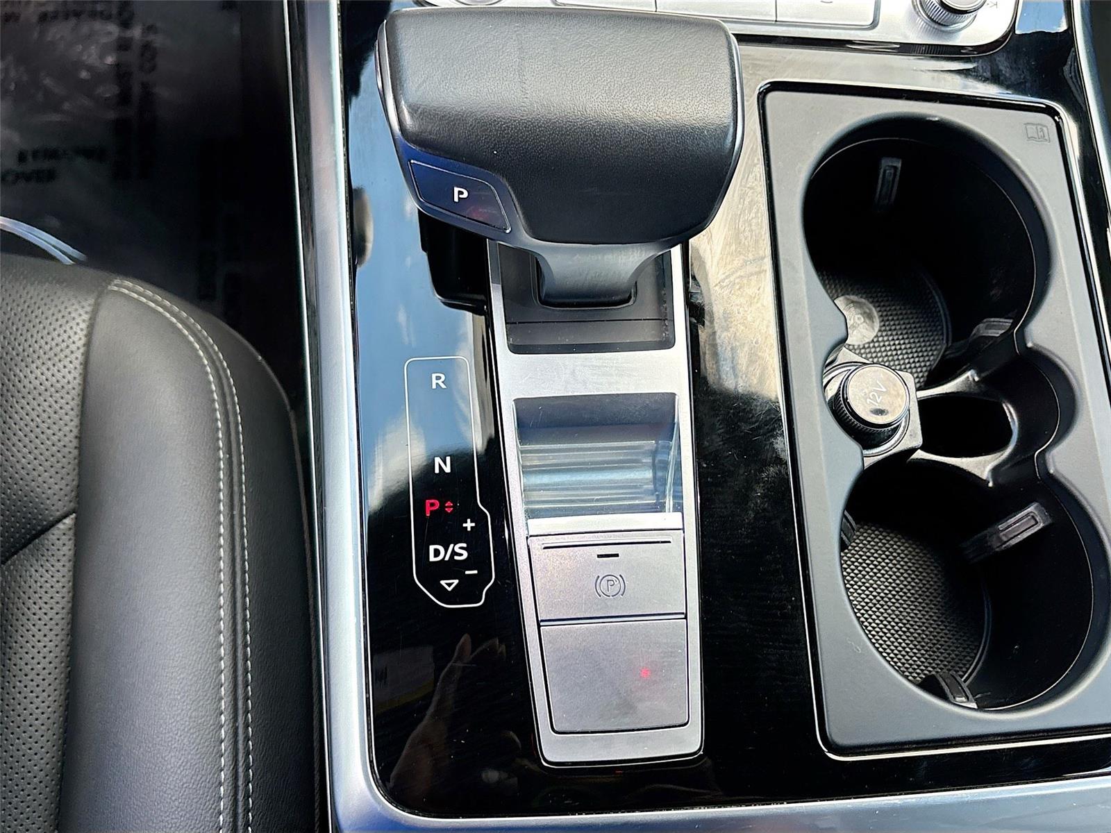 2019 Audi Q8 Prestige