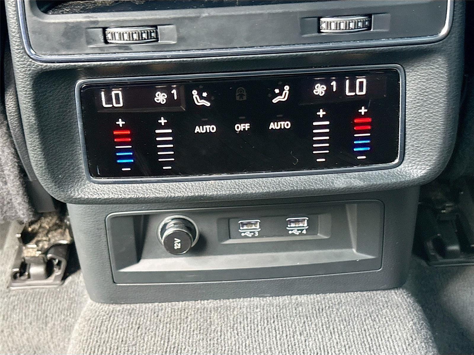 2019 Audi Q8 Prestige