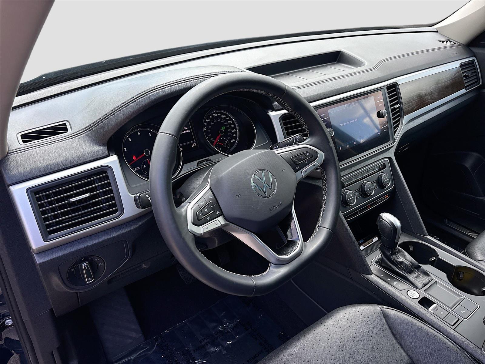 2021 Volkswagen Atlas 3.6L V6 SE w/Technology