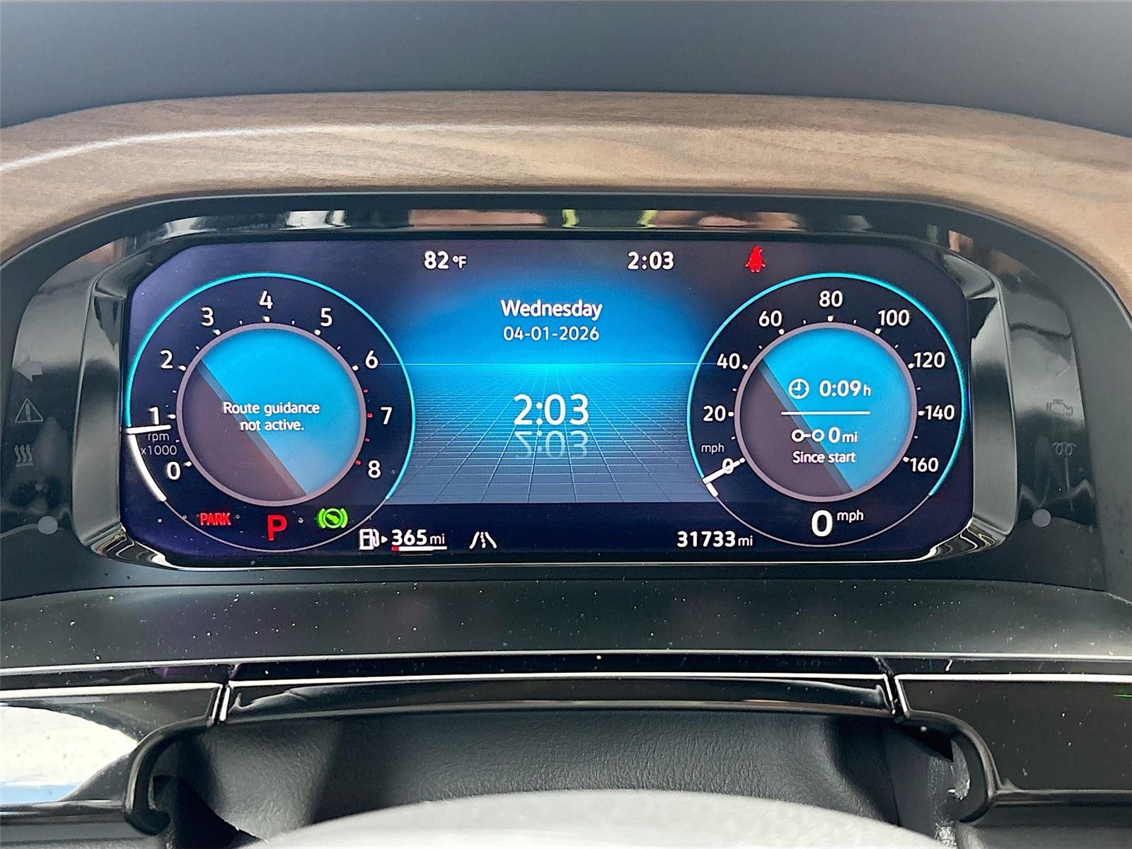 2025 Volkswagen Atlas 2.0T SE w/Technology