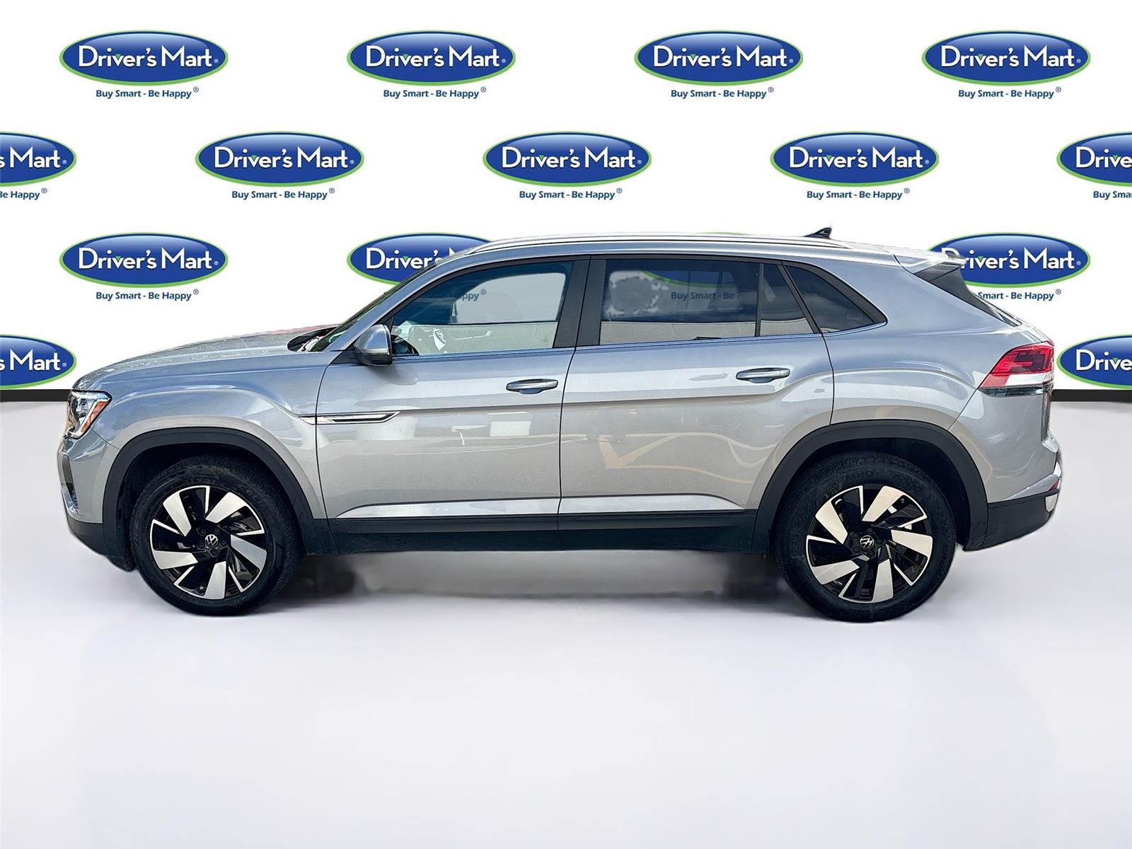 2025 Volkswagen Atlas Cross Sport 2.0T SE w/Technology