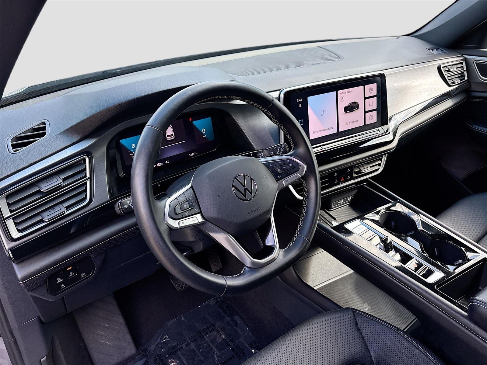 2025 Volkswagen Atlas Cross Sport 2.0T SE w/Technology