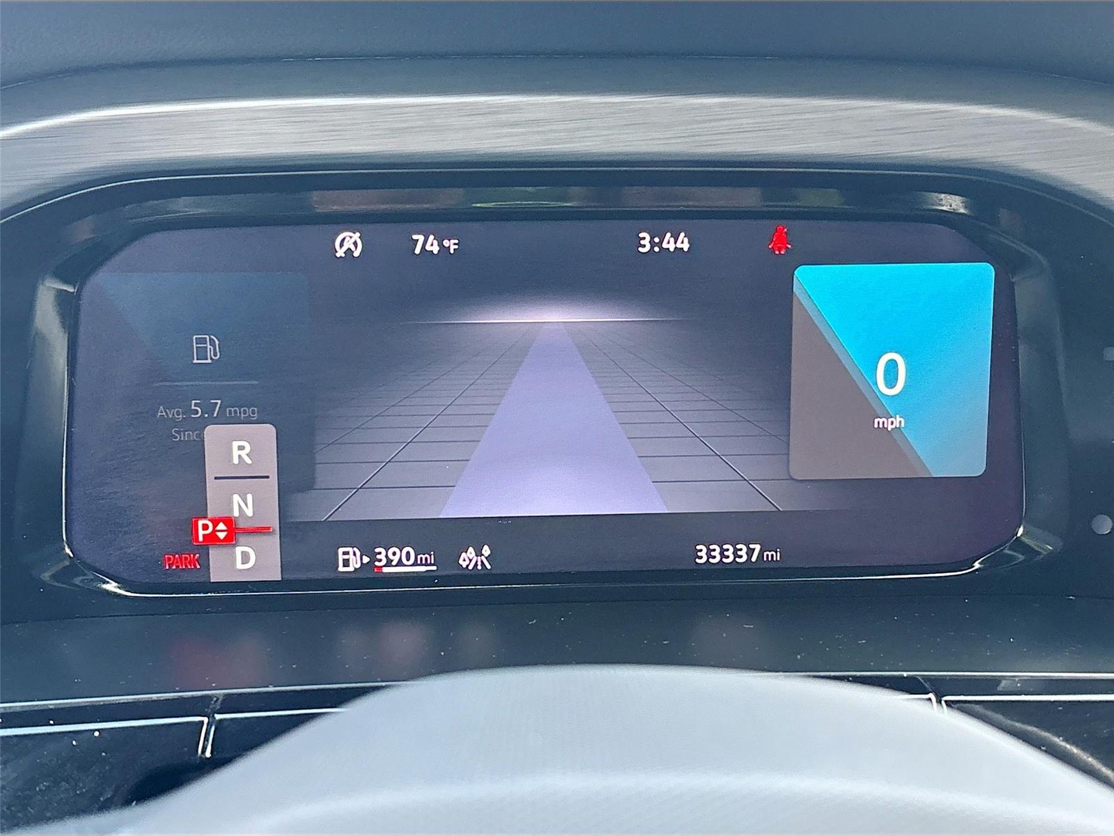 2025 Volkswagen Atlas Cross Sport 2.0T SE w/Technology