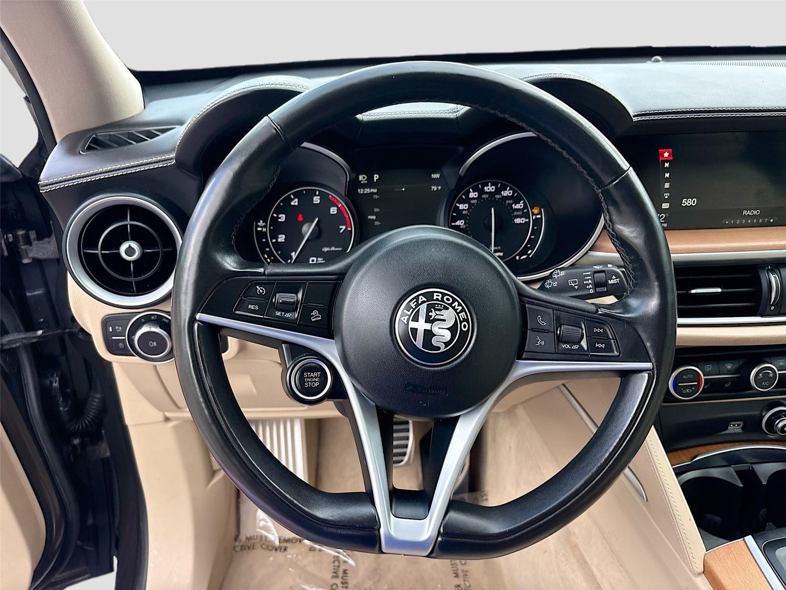 2019 Alfa Romeo Stelvio Ti Lusso