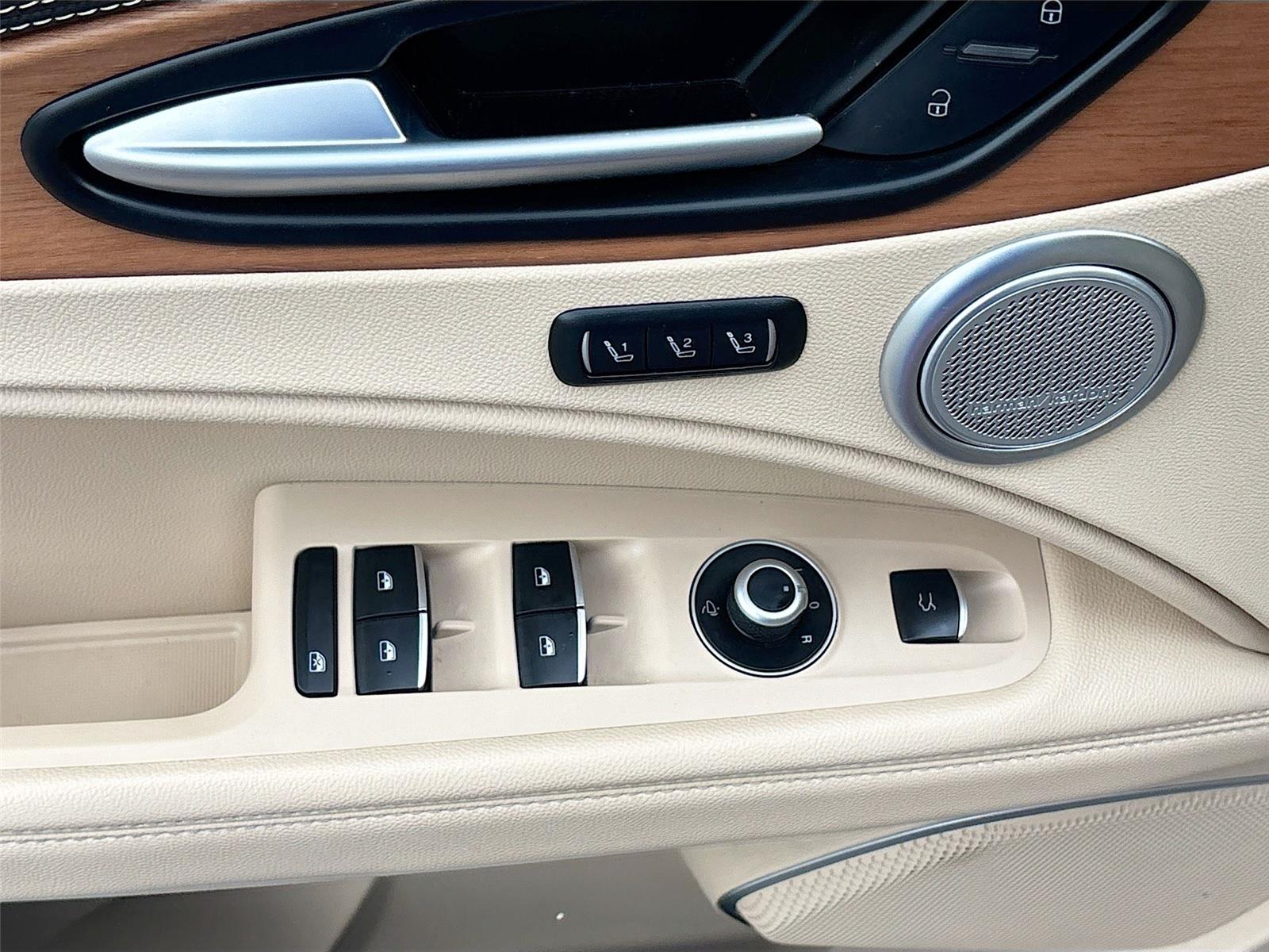 2019 Alfa Romeo Stelvio Ti Lusso