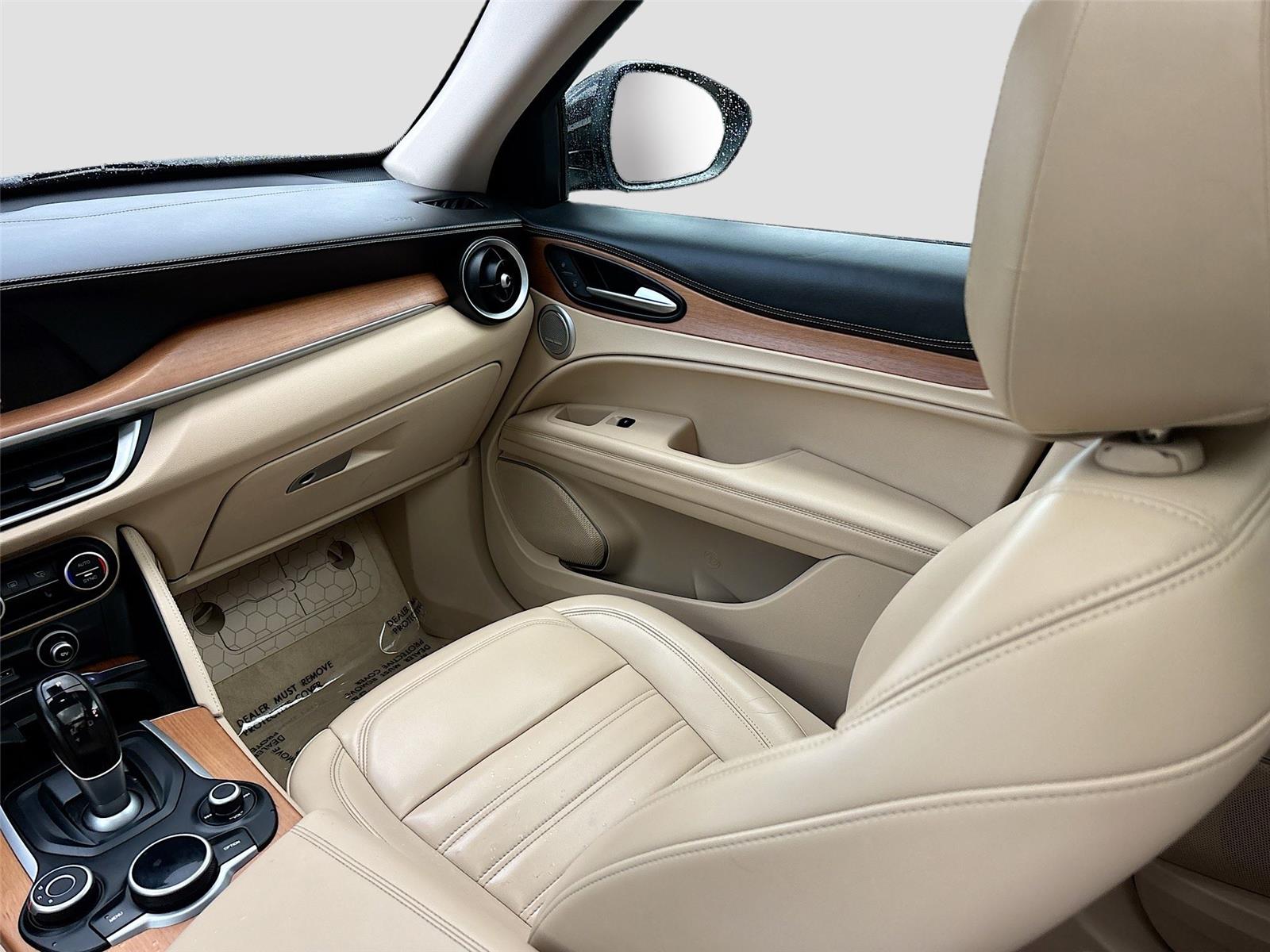 2019 Alfa Romeo Stelvio Ti Lusso