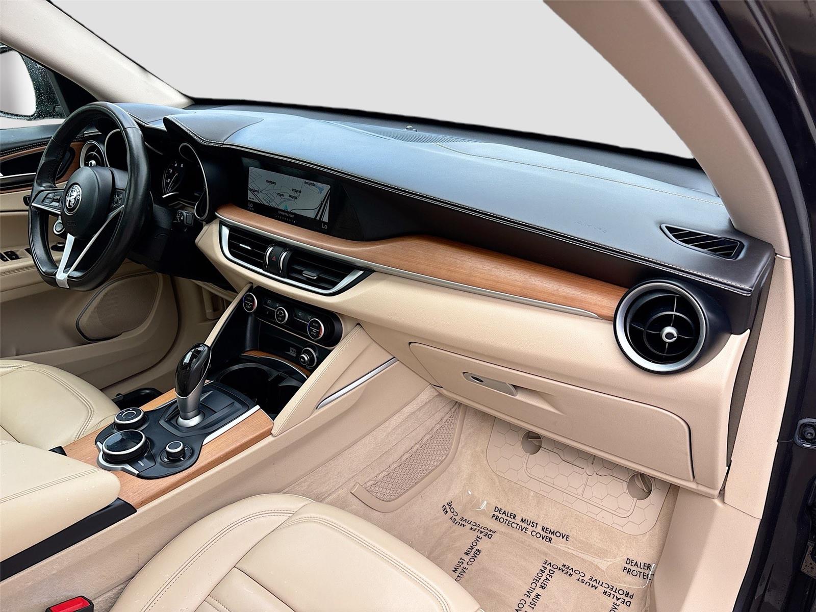 2019 Alfa Romeo Stelvio Ti Lusso