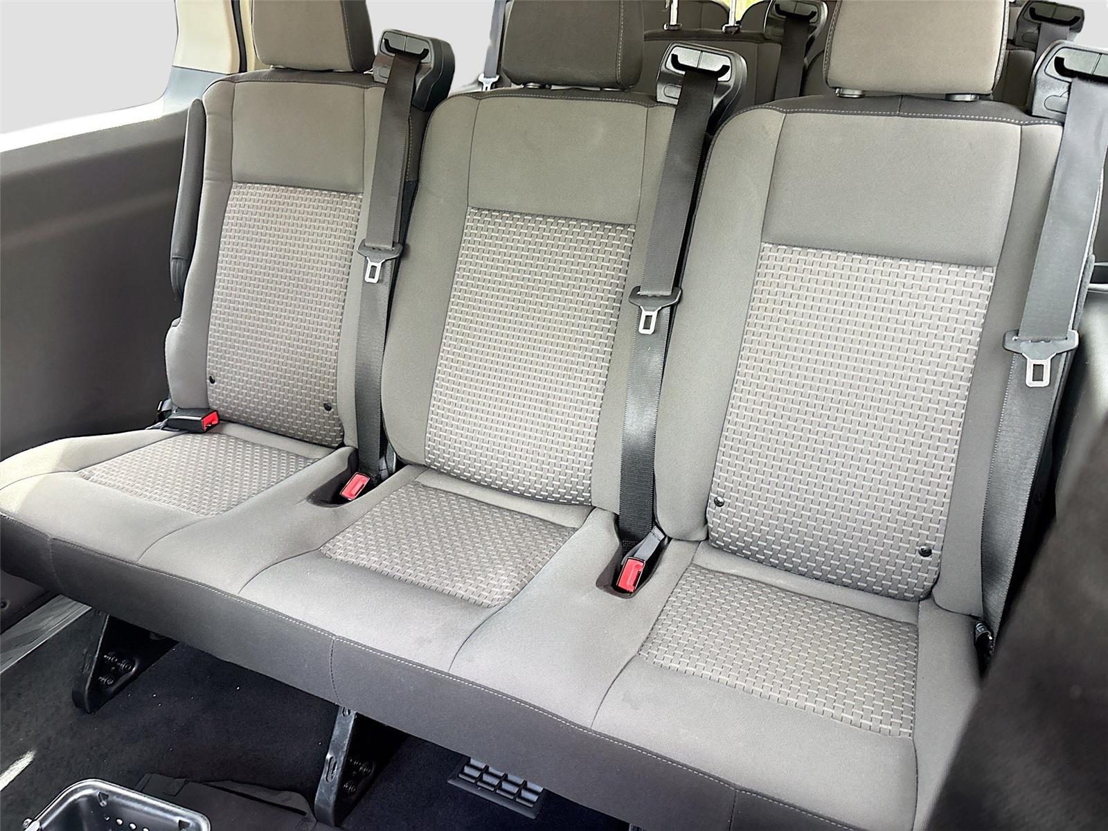 2024 Ford Transit Passenger Wagon XLT