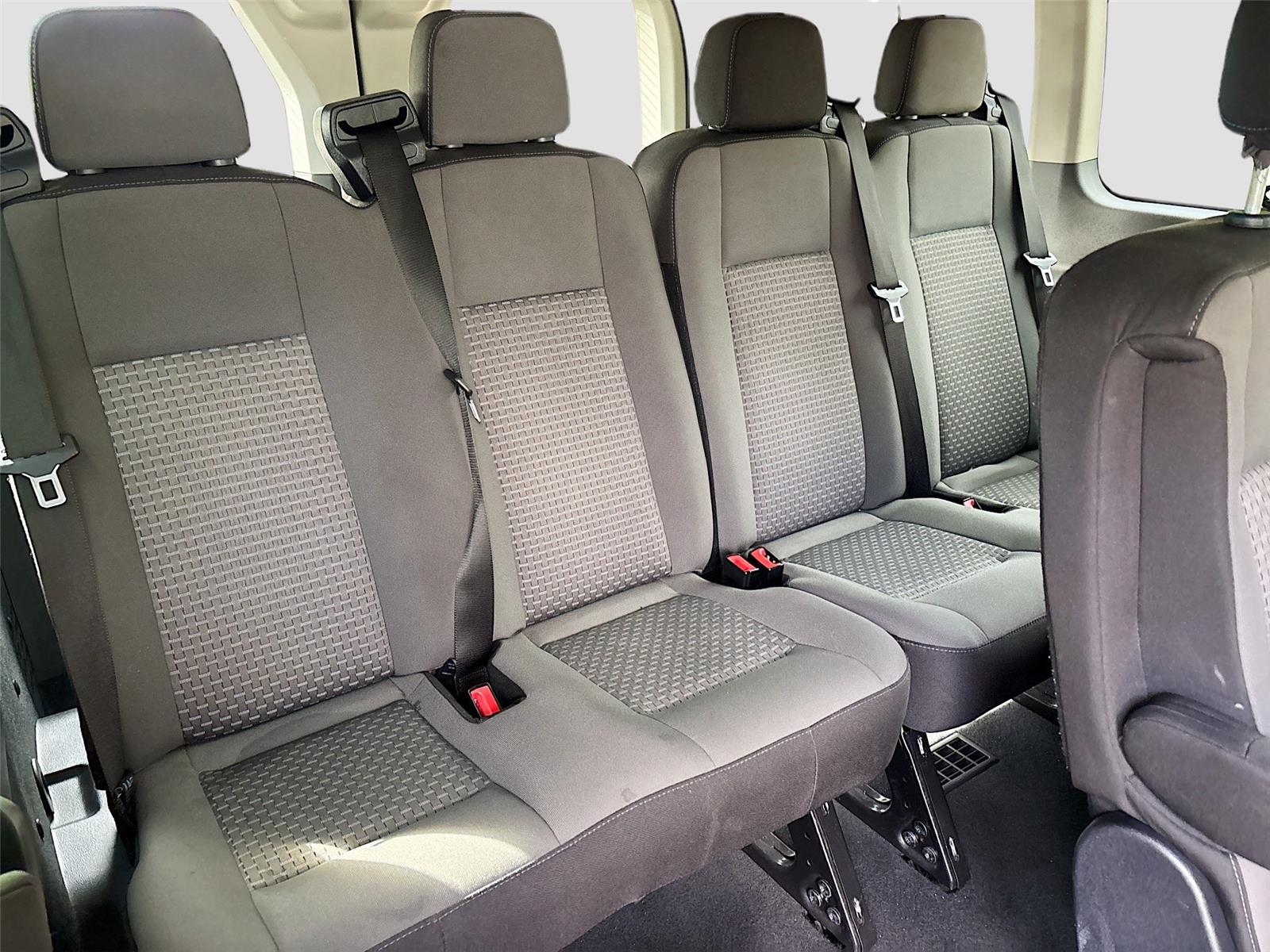 2024 Ford Transit Passenger Wagon XLT