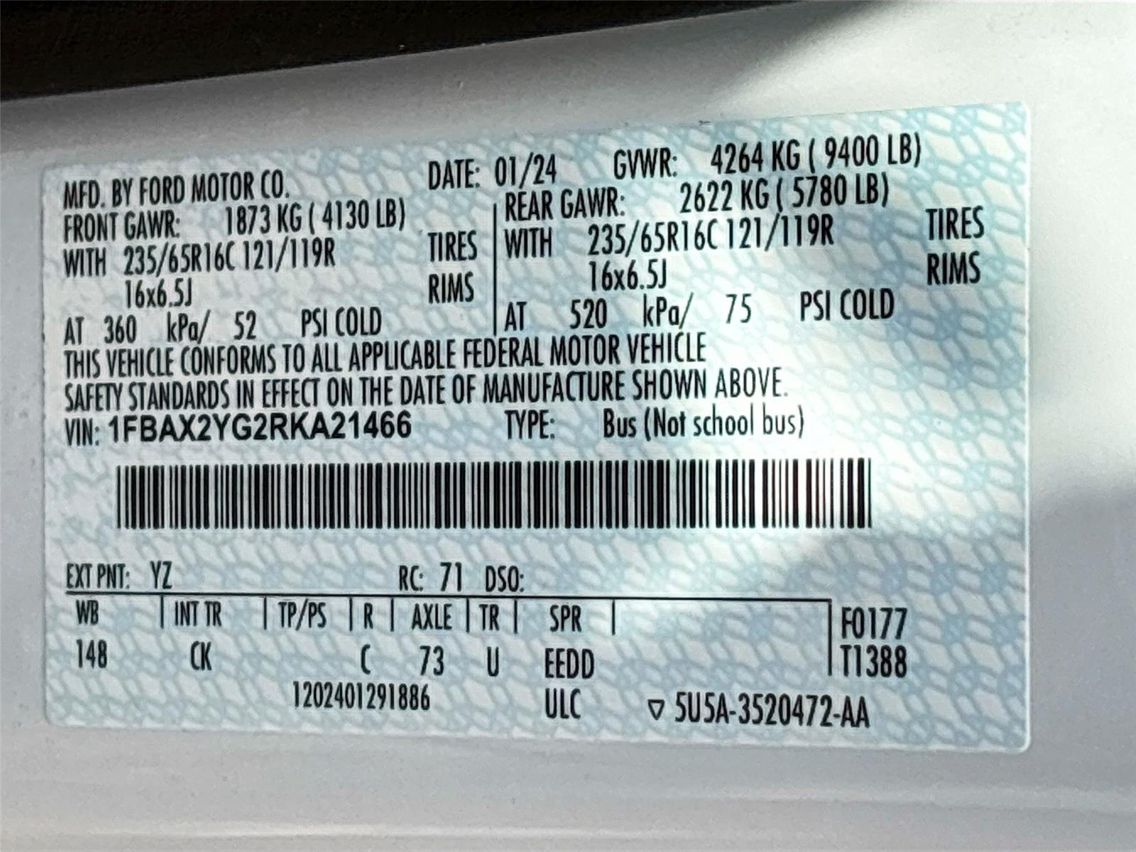 2024 Ford Transit Passenger Wagon XLT