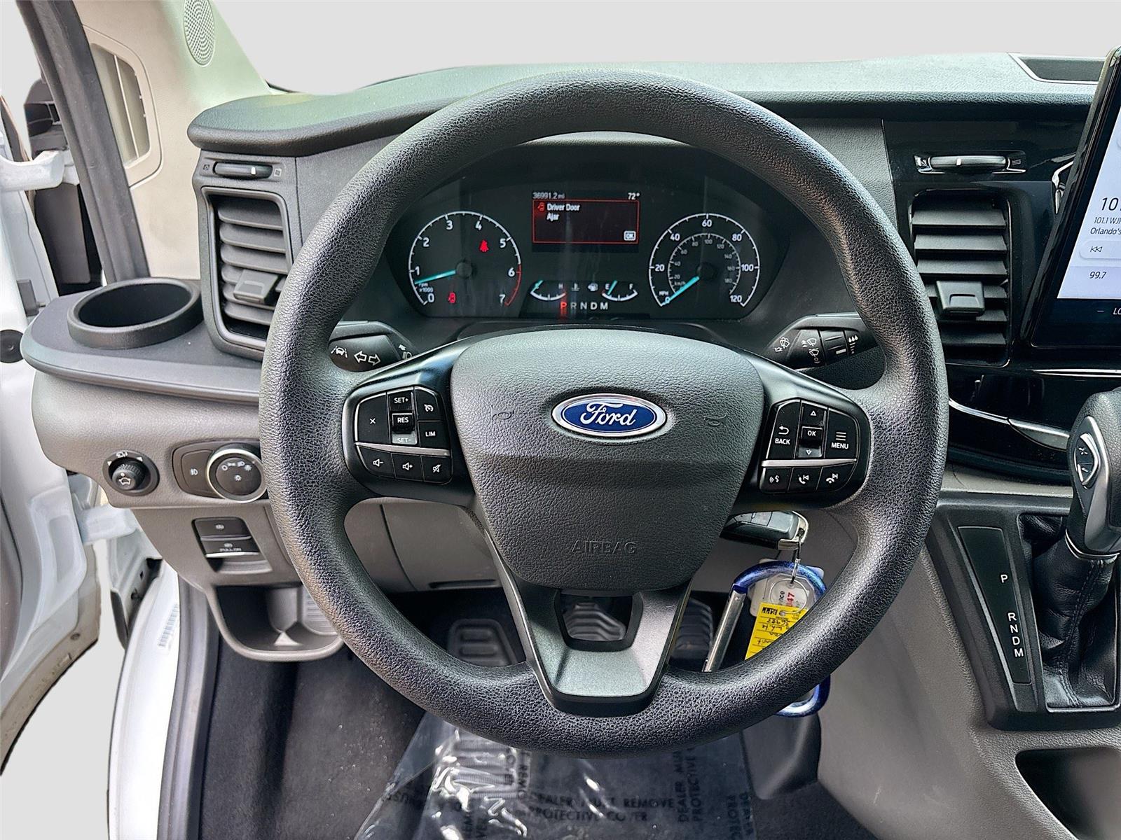 2024 Ford Transit Passenger Wagon XLT