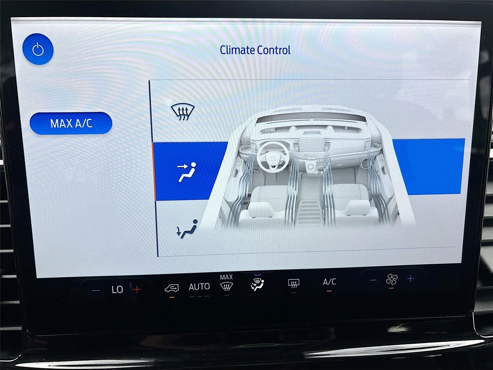 2024 Ford Transit Passenger Wagon XLT