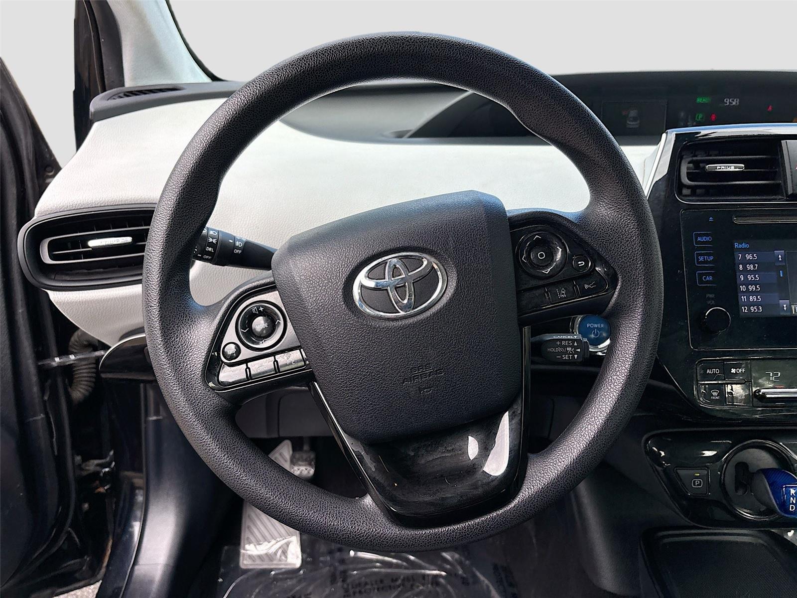 2019 Toyota Prius LE