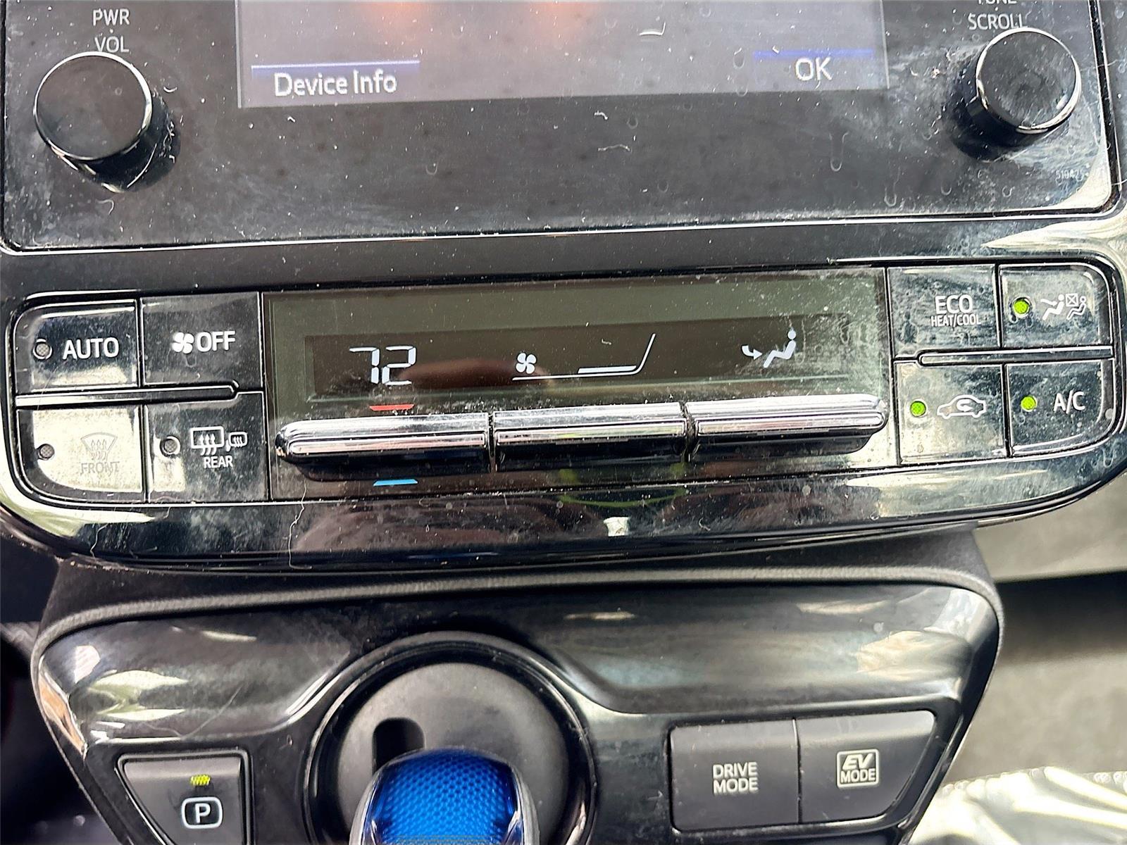 2019 Toyota Prius LE