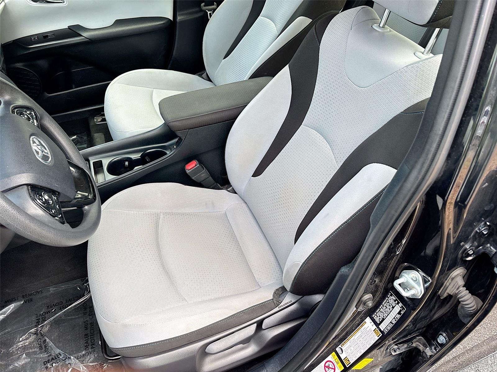 2019 Toyota Prius LE