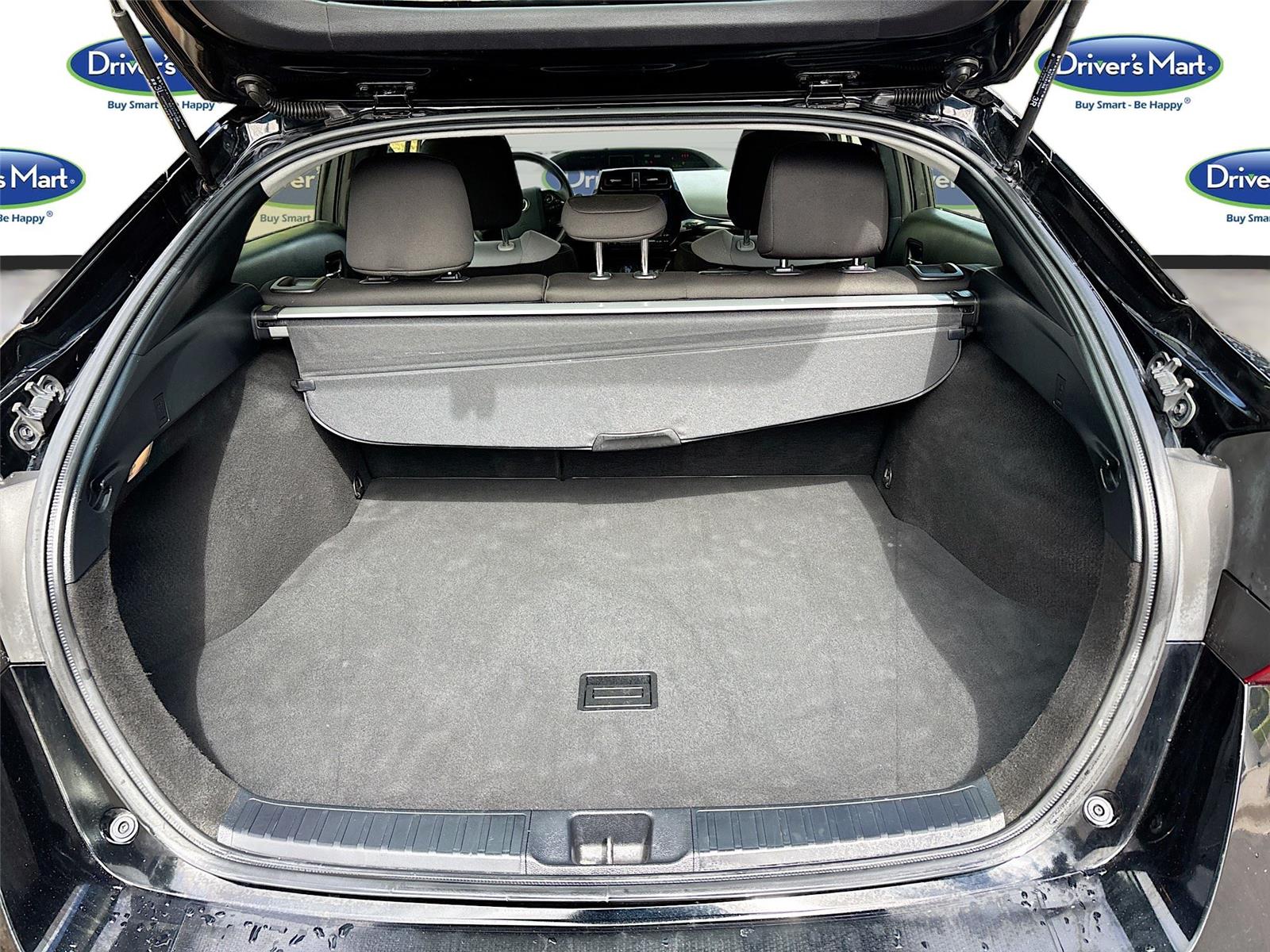 2019 Toyota Prius LE