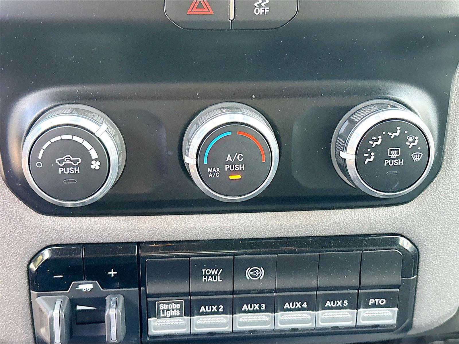 2024 Ram 3500 Chassis Cab Tradesman