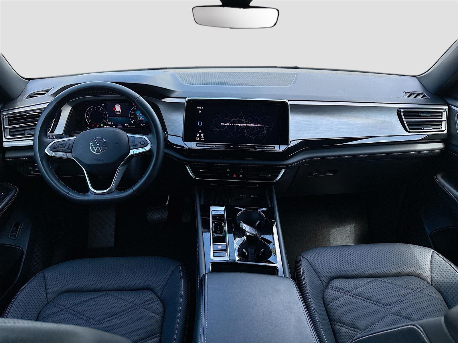 2025 Volkswagen Atlas Cross Sport 2.0T SE w/Technology