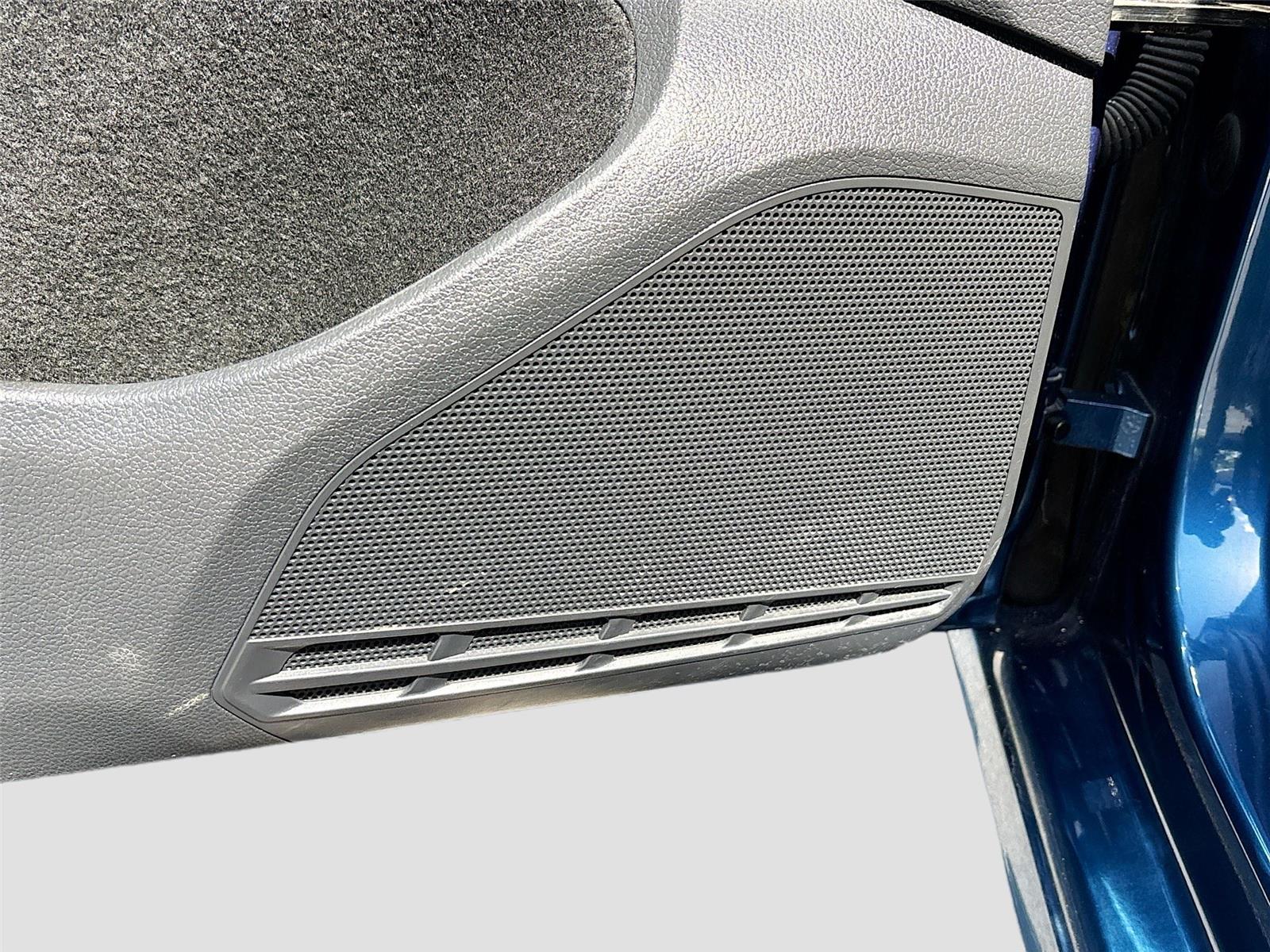 2017 Volkswagen Golf Wolfsburg Edition