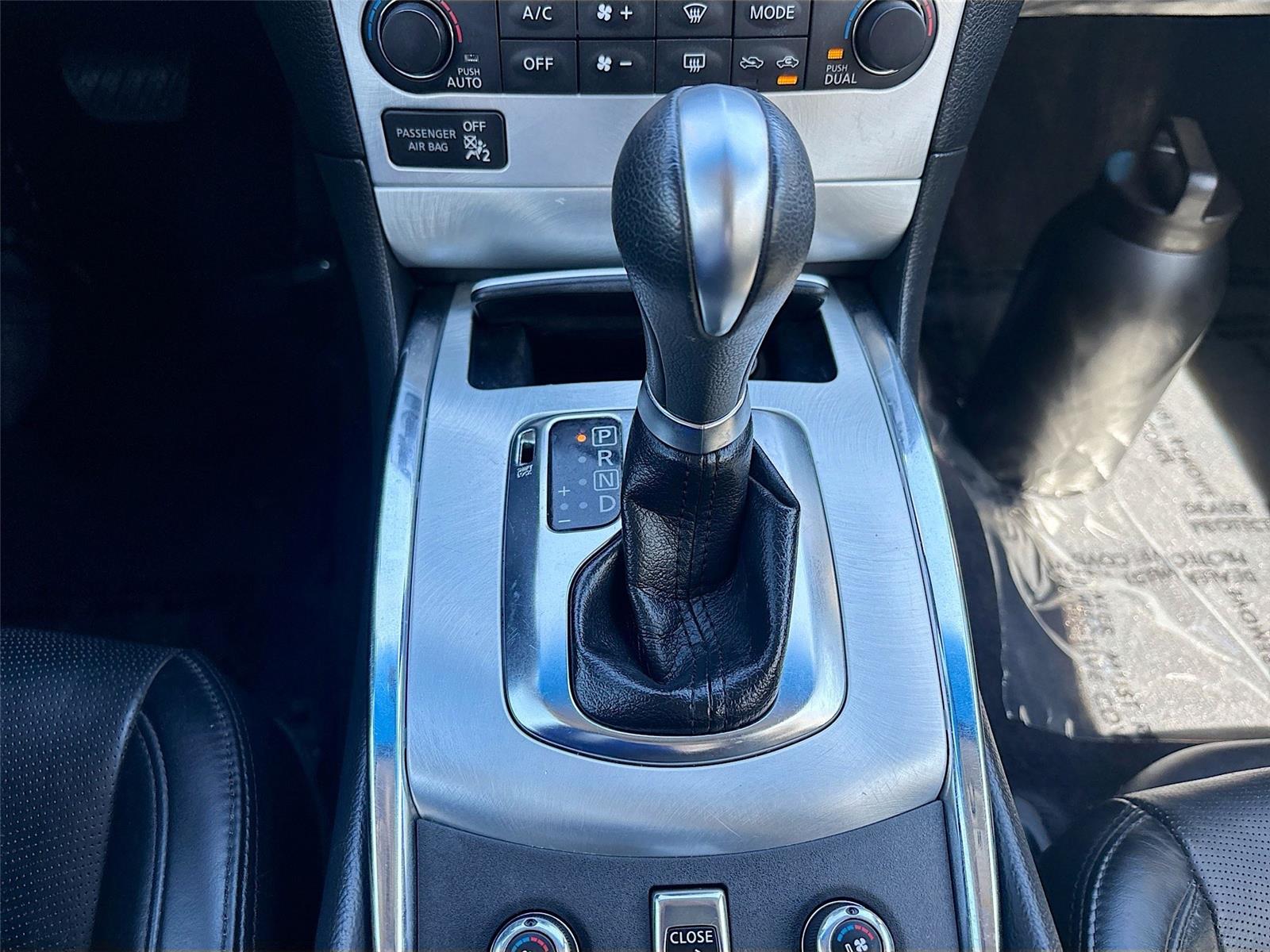 2014 INFINITI Q60 Convertible