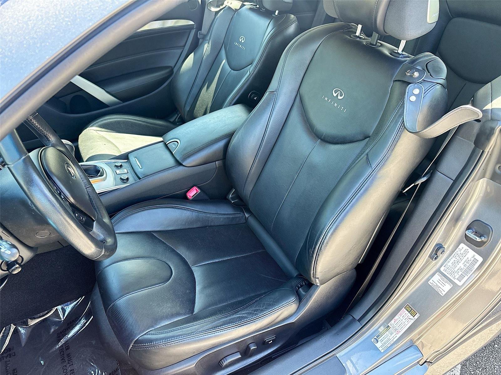 2014 INFINITI Q60 Convertible