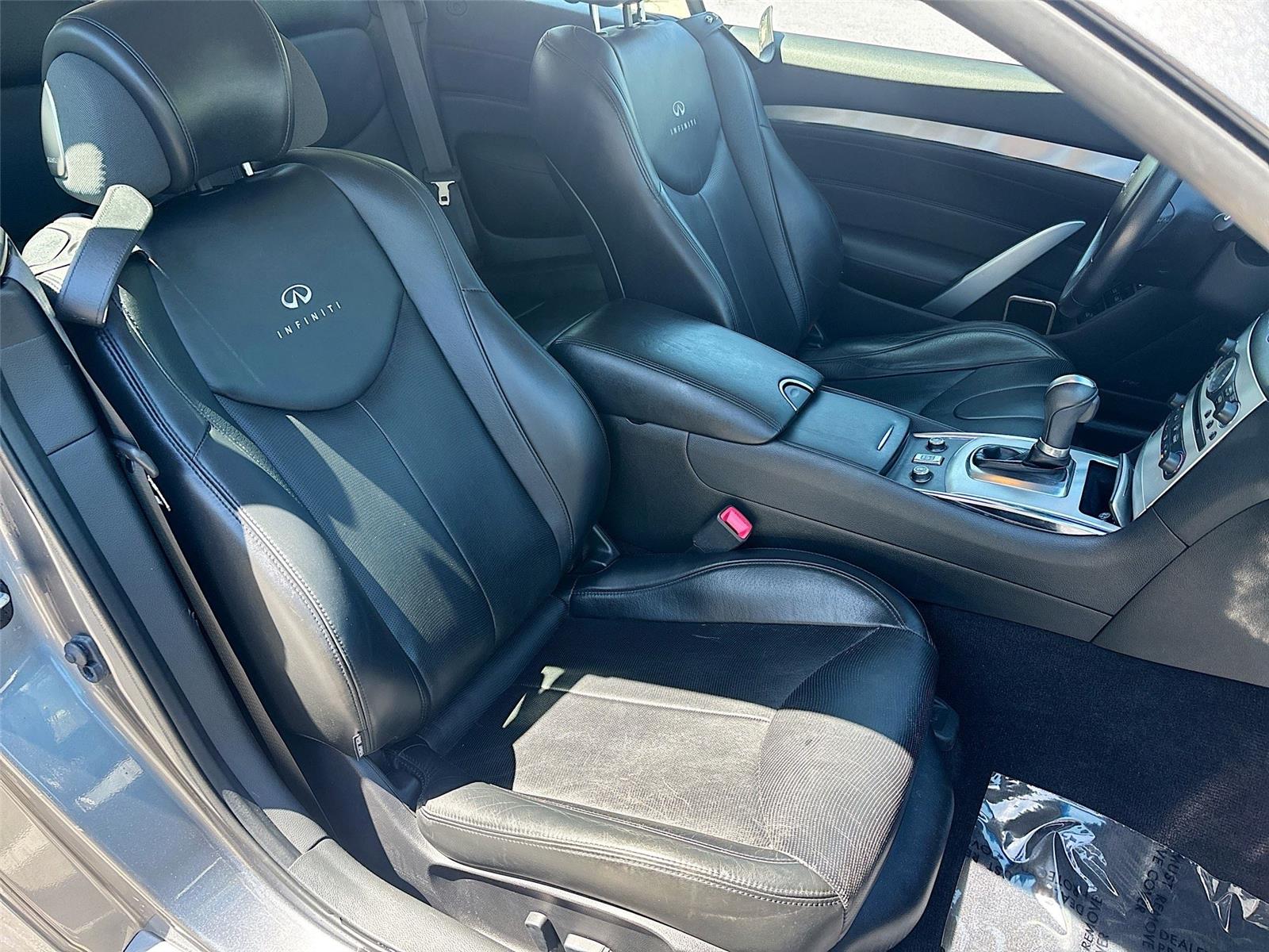 2014 INFINITI Q60 Convertible