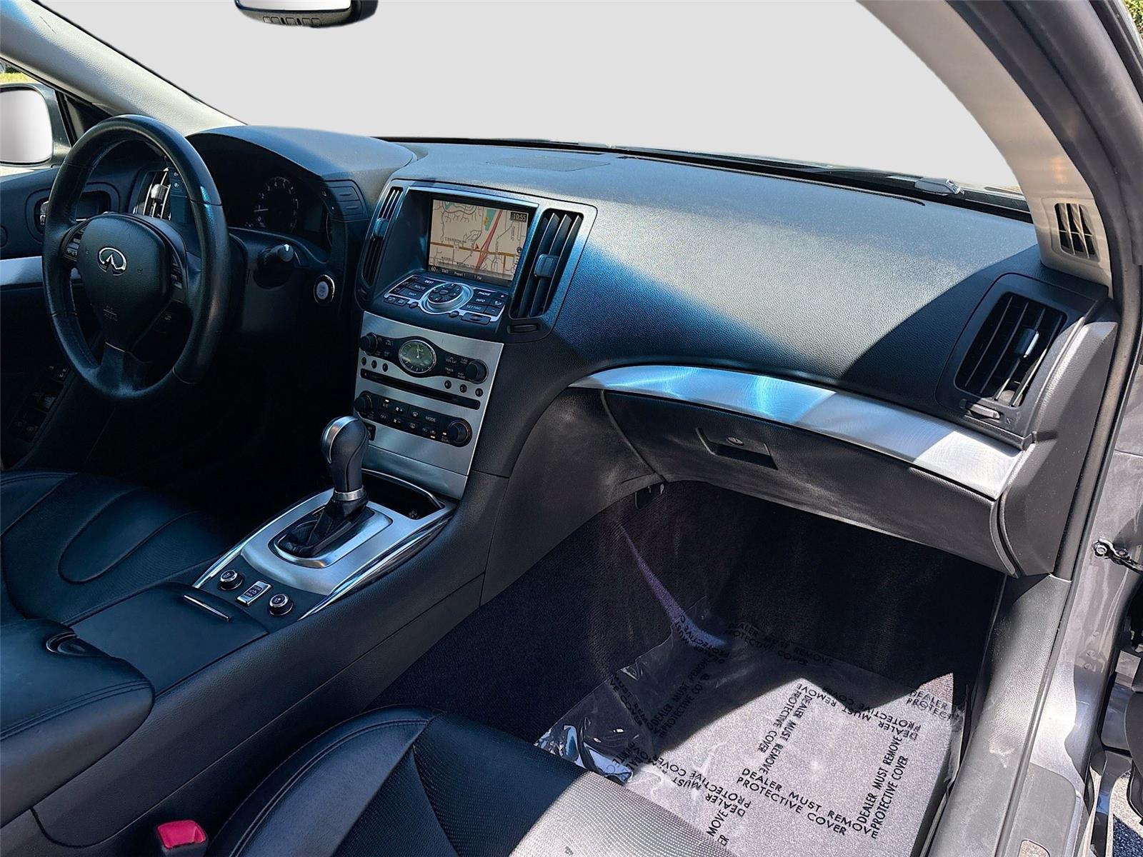 2014 INFINITI Q60 Convertible