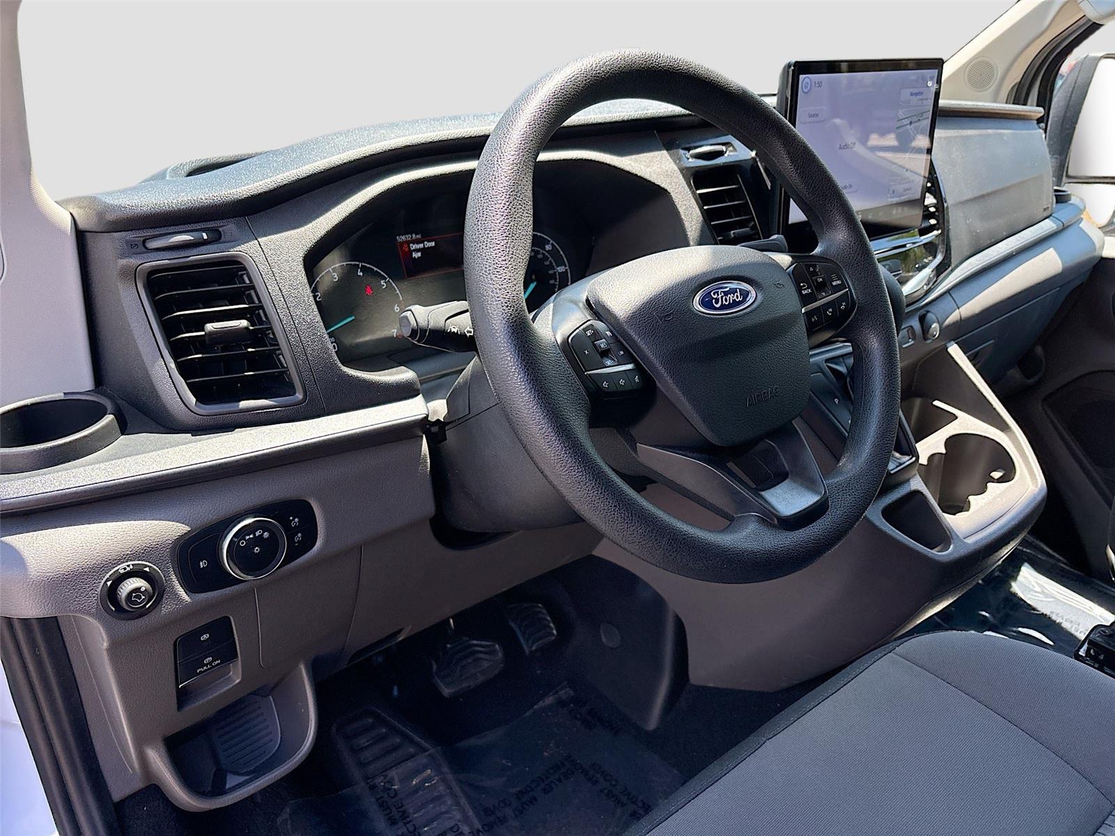 2024 Ford Transit Passenger Wagon XLT