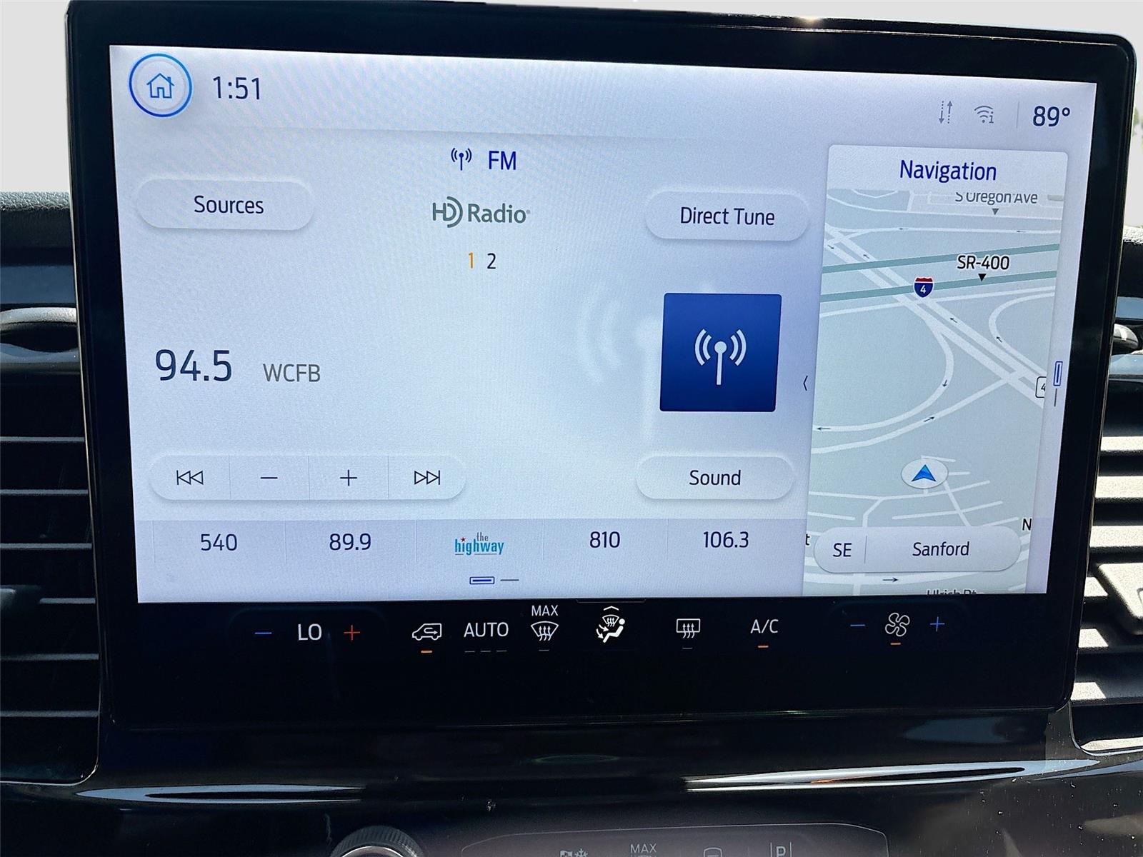 2024 Ford Transit Passenger Wagon XLT