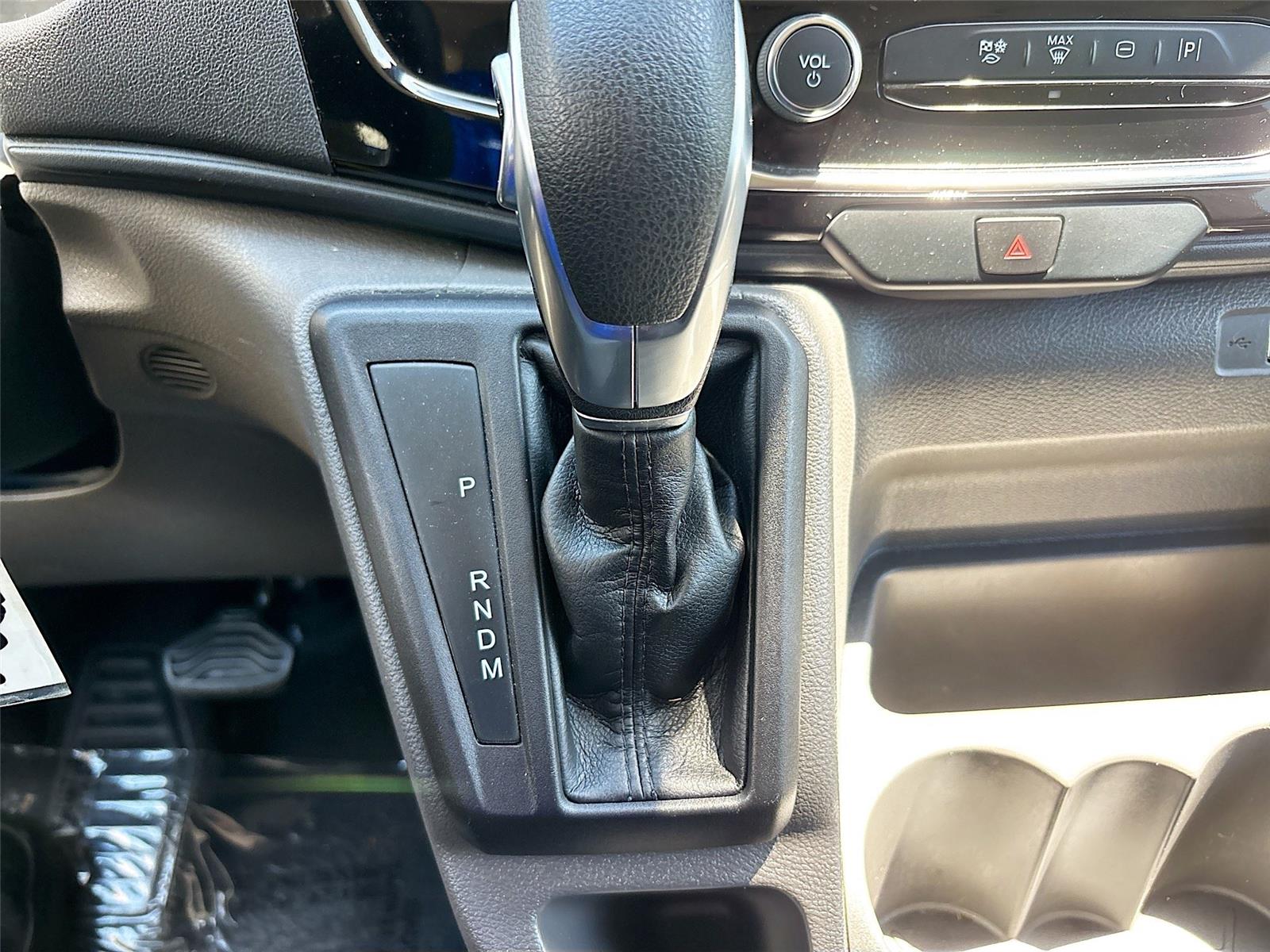 2024 Ford Transit Passenger Wagon XLT