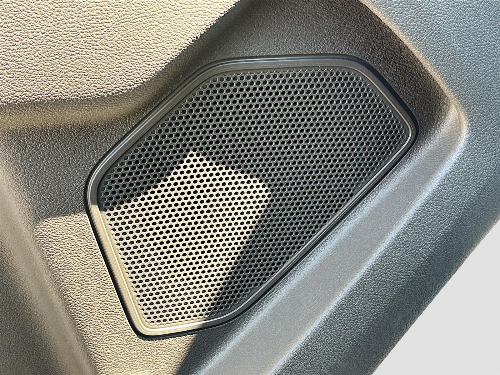 2024 Ford Transit Passenger Wagon XLT