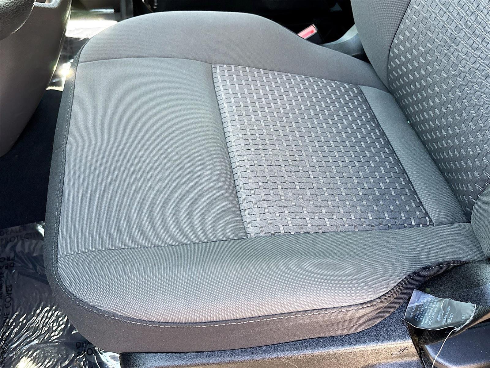 2024 Ford Transit Passenger Wagon XLT